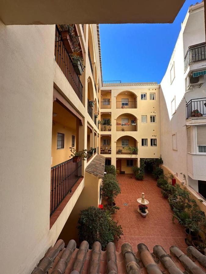 Tiyoweh Apartamento Nerja Exterior foto