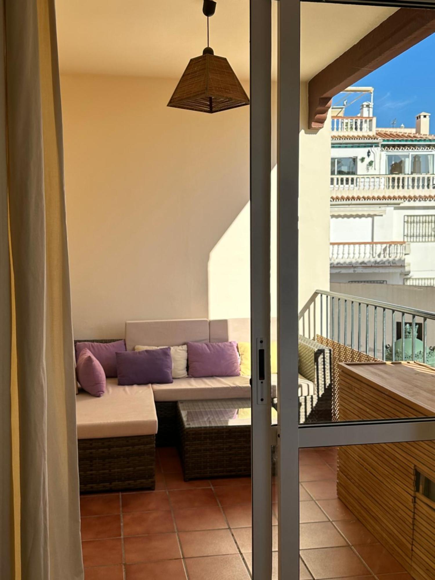 Tiyoweh Apartamento Nerja Exterior foto